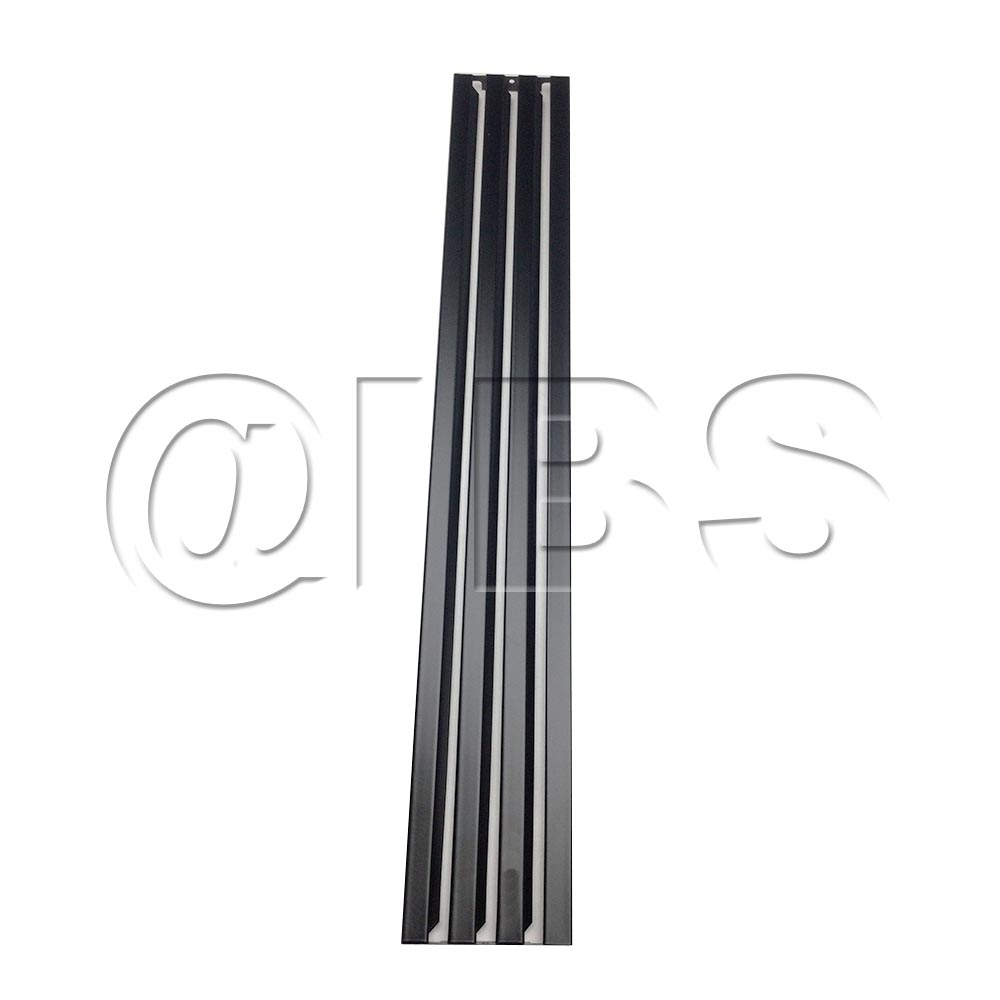 38095MON 30 Lower Grille Asy